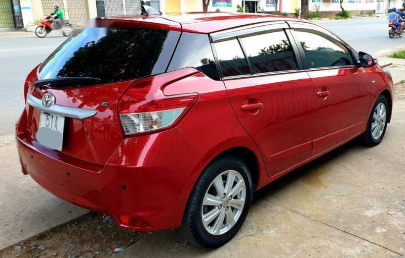 Toyota Yaris E 2014 - Bán Toyota Yaris E sản xuất 2014, màu đỏ, xe nhập, 480 triệu