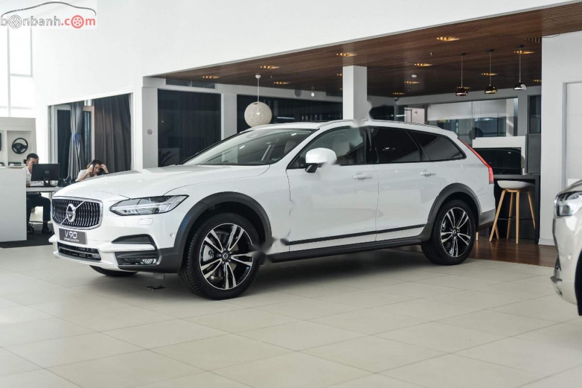 Volvo V90 Cross County T6 AWD 2019 - Bán Volvo V90 Cross County T6 AWD đời 2019, màu trắng, nhập khẩu