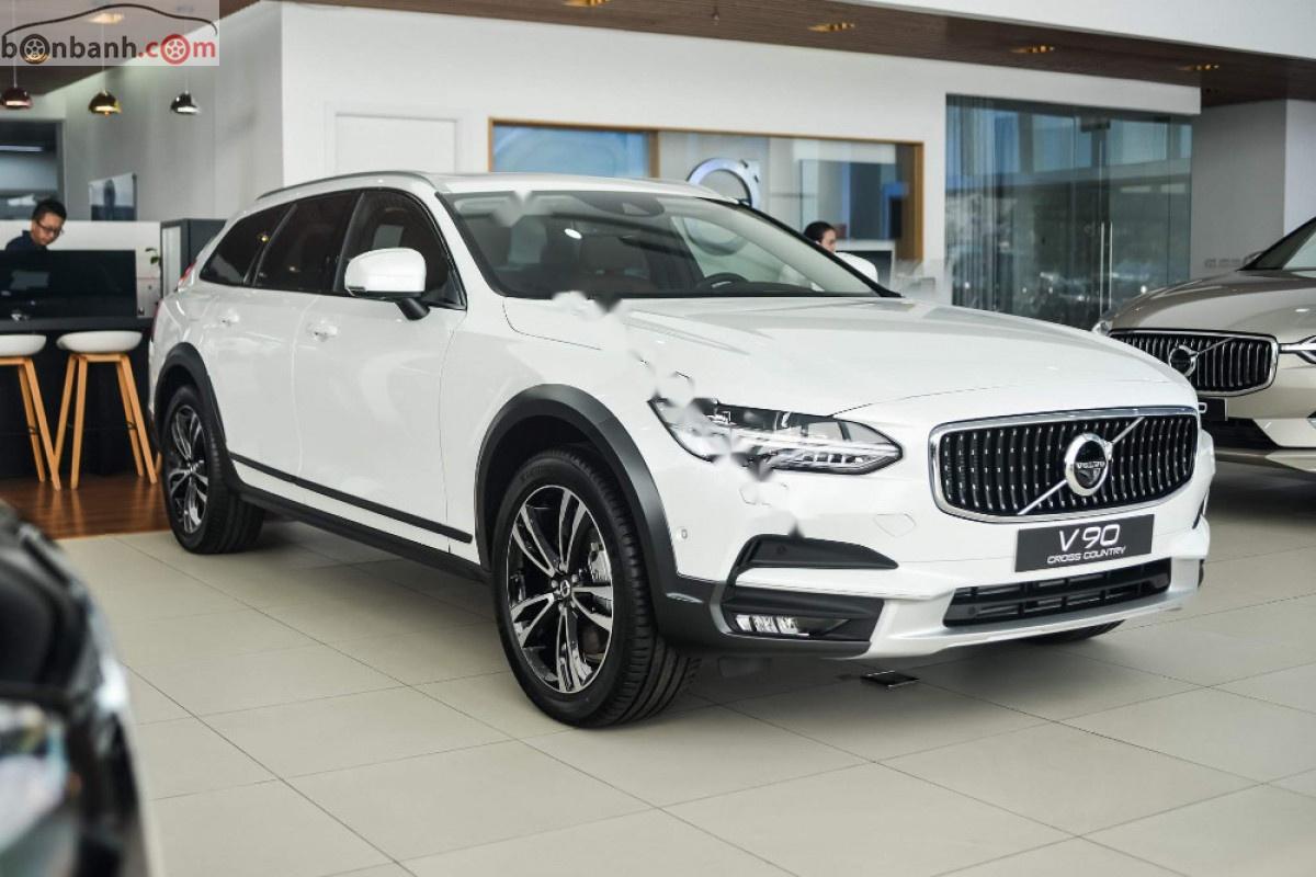 Volvo V90 Cross County T6 AWD 2019 - Bán Volvo V90 Cross County T6 AWD đời 2019, màu trắng, nhập khẩu