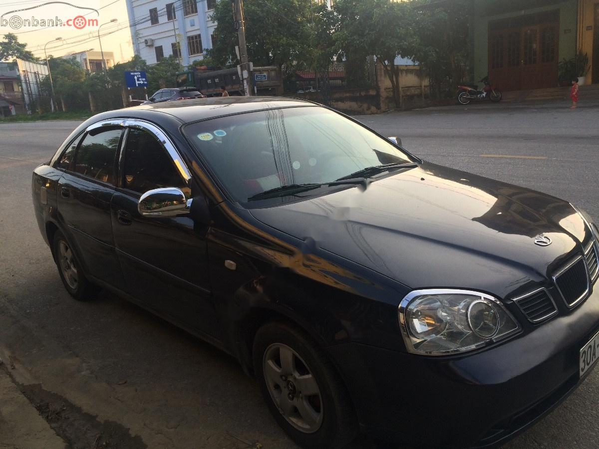 Daewoo Lacetti SE 2004 - Bán Daewoo Lacetti SE năm 2004, màu đen, xe gia đình 