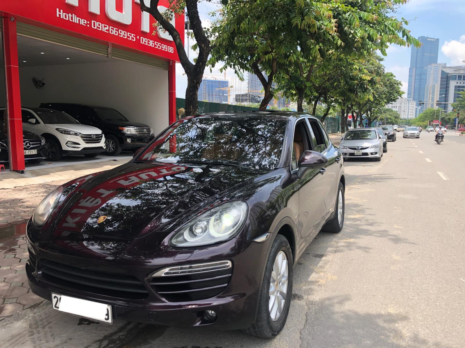 Porsche Cayenne 2011 - Bán ô tô Porsche Cayenne 2012, màu nâu, nhập khẩu