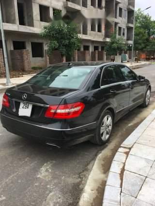 Mercedes-Benz E class E250 2012 - Bán xe Mercedes E250 sản xuất năm 2012, màu đen chính chủ