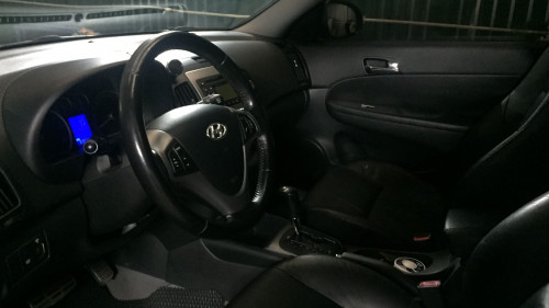 Hyundai i30   1.6AT 2009 - Bán xe cũ Hyundai i30 1.6AT sản xuất năm 2009, màu xám