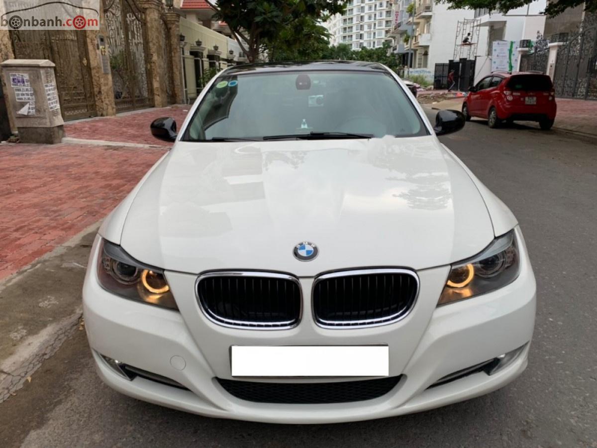 BMW 3 Series 320i 2009 - Bán BMW 3 Series 320i sản xuất 2009, màu trắng, nhập khẩu nguyên chiếc