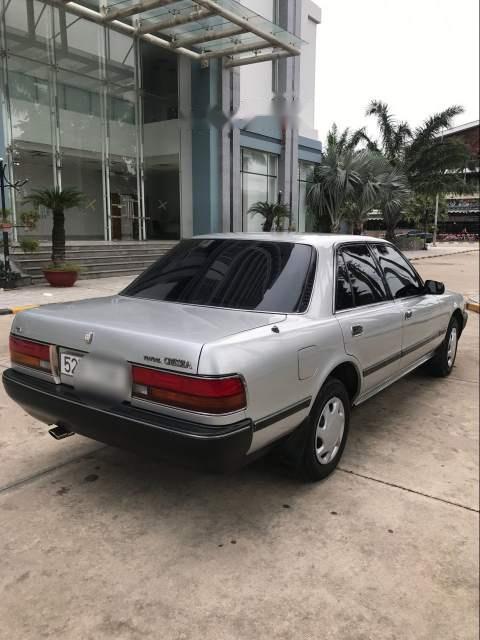 Toyota Cressida 1992 - Bán Toyota Cressida đời 1992, màu bạc, xe nhập, giá 199tr