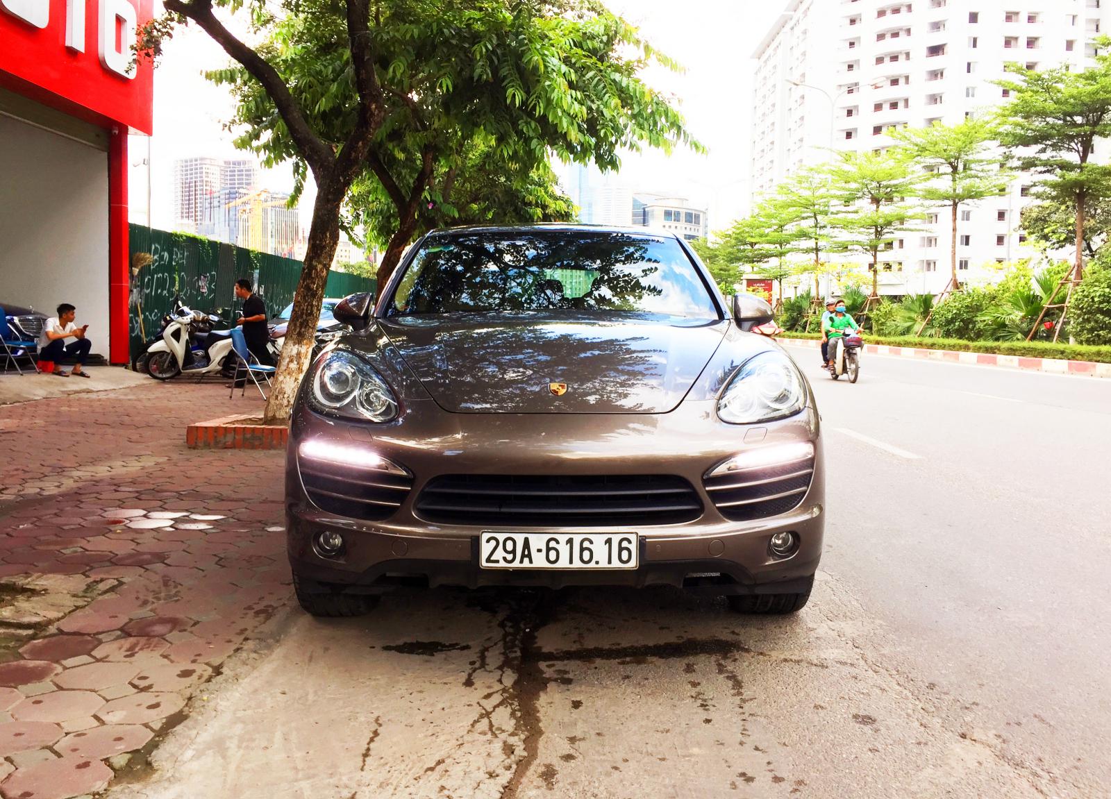 Porsche Cayenne 3.6L 2012 - Cần bán Porsche Cayenne 3.6L 2013, màu nâu, nhập khẩu nguyên chiếc