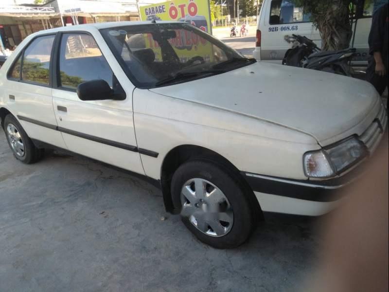 Peugeot 405   1981 - Bán ô tô Peugeot 405 đời 1981, màu trắng, giá rẻ