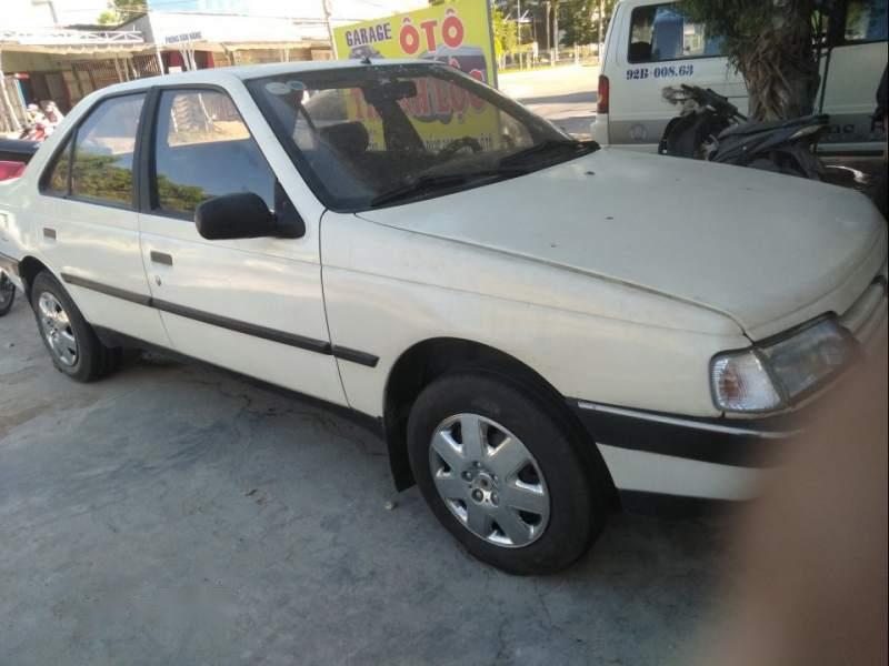 Peugeot 405   1981 - Bán ô tô Peugeot 405 đời 1981, màu trắng, giá rẻ