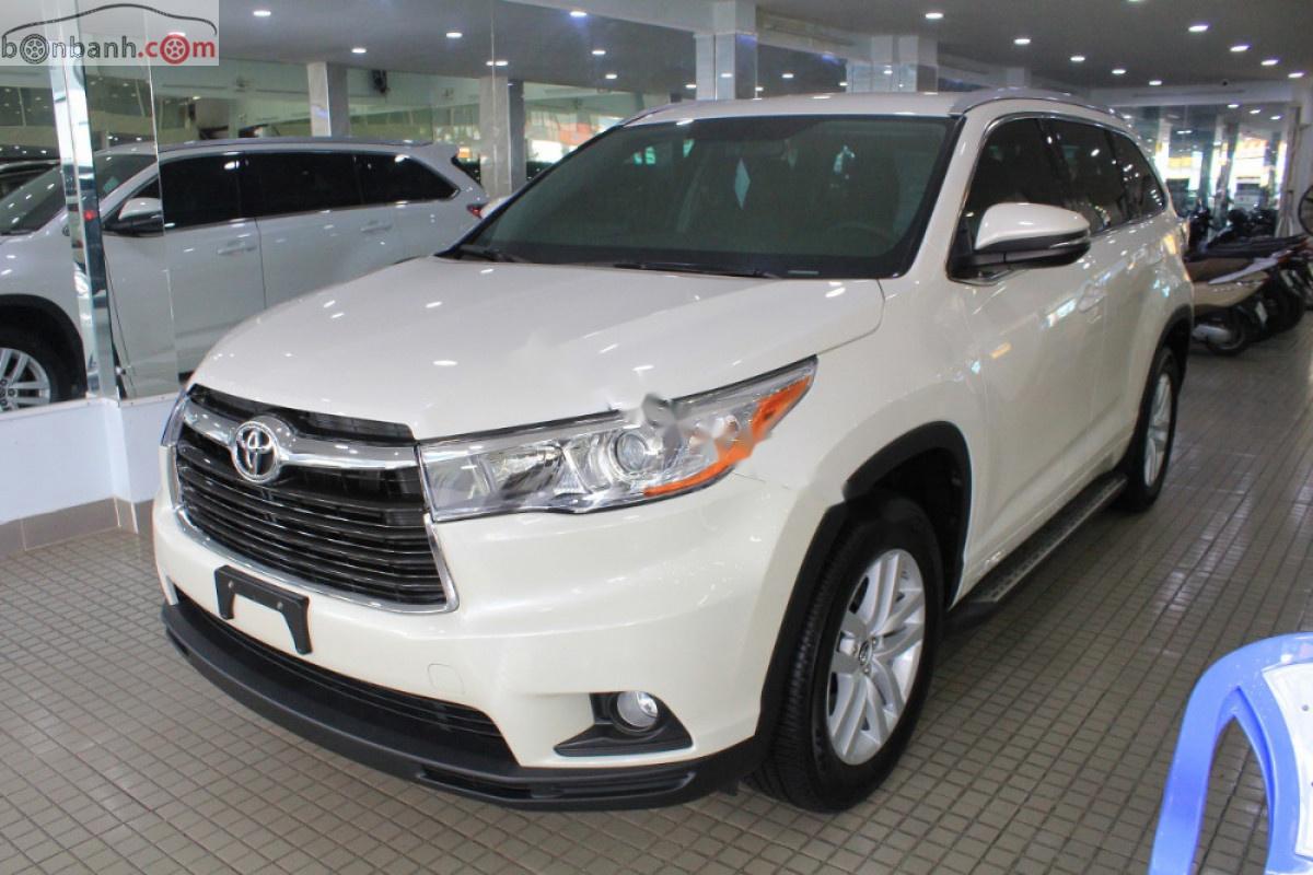 Toyota Highlander 2015 - Bán Toyota Highlander màu trắng đời 2015, mới 100% nhập khẩu Mỹ
