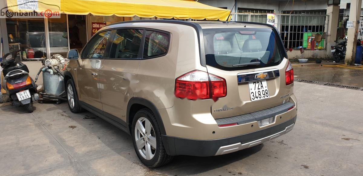 Chevrolet Orlando LTZ 1.8 AT 2011 - Cần bán Orlando 1.8AT đời cuối 2011, xe 7 chỗ rộng rãi