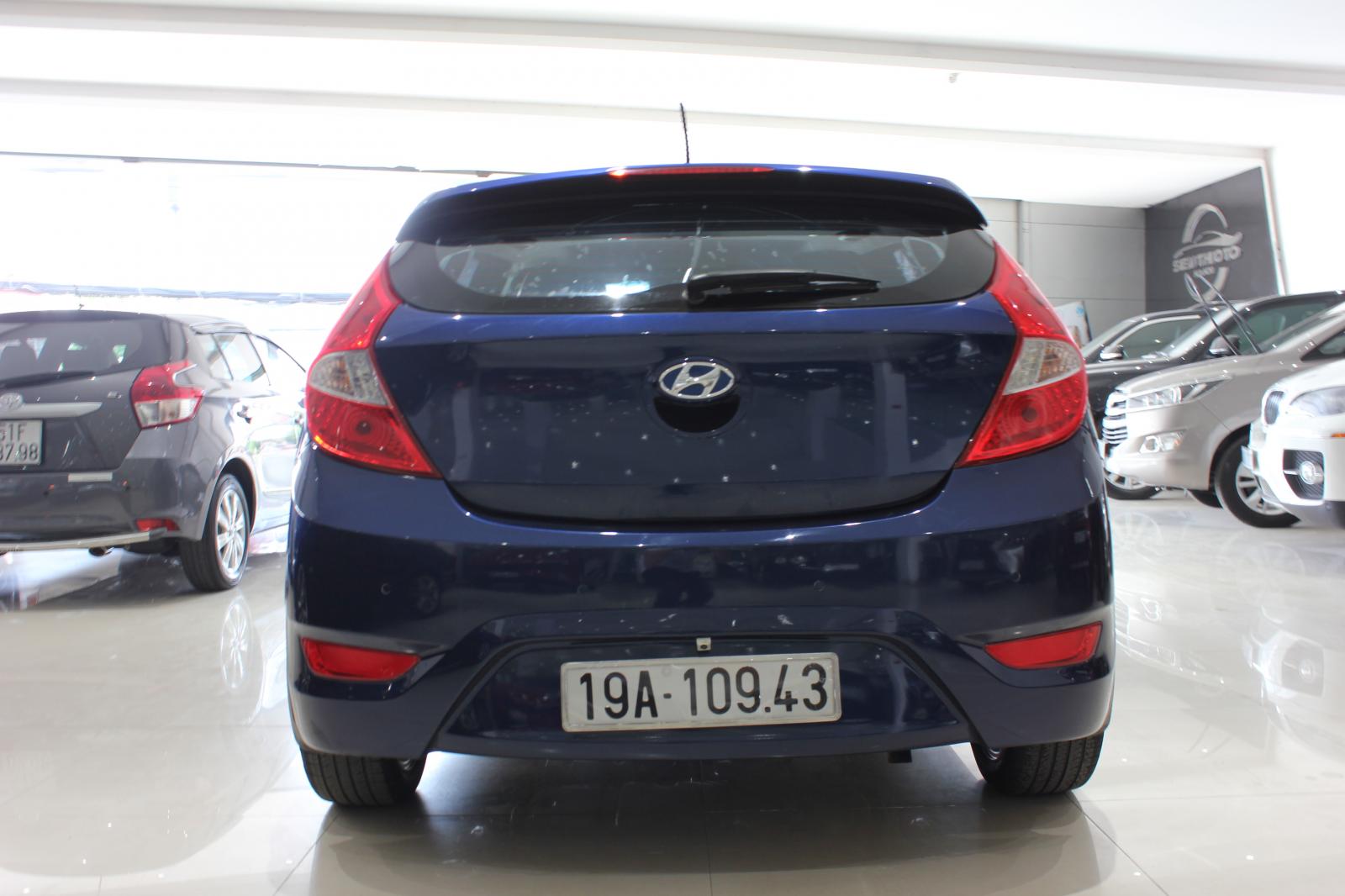 Hyundai Acent Blue 2015 - Bán xe Hyundai Acent Blue sản xuất năm 2015, màu xanh lam, nhập khẩu, giá chỉ 445 triệu