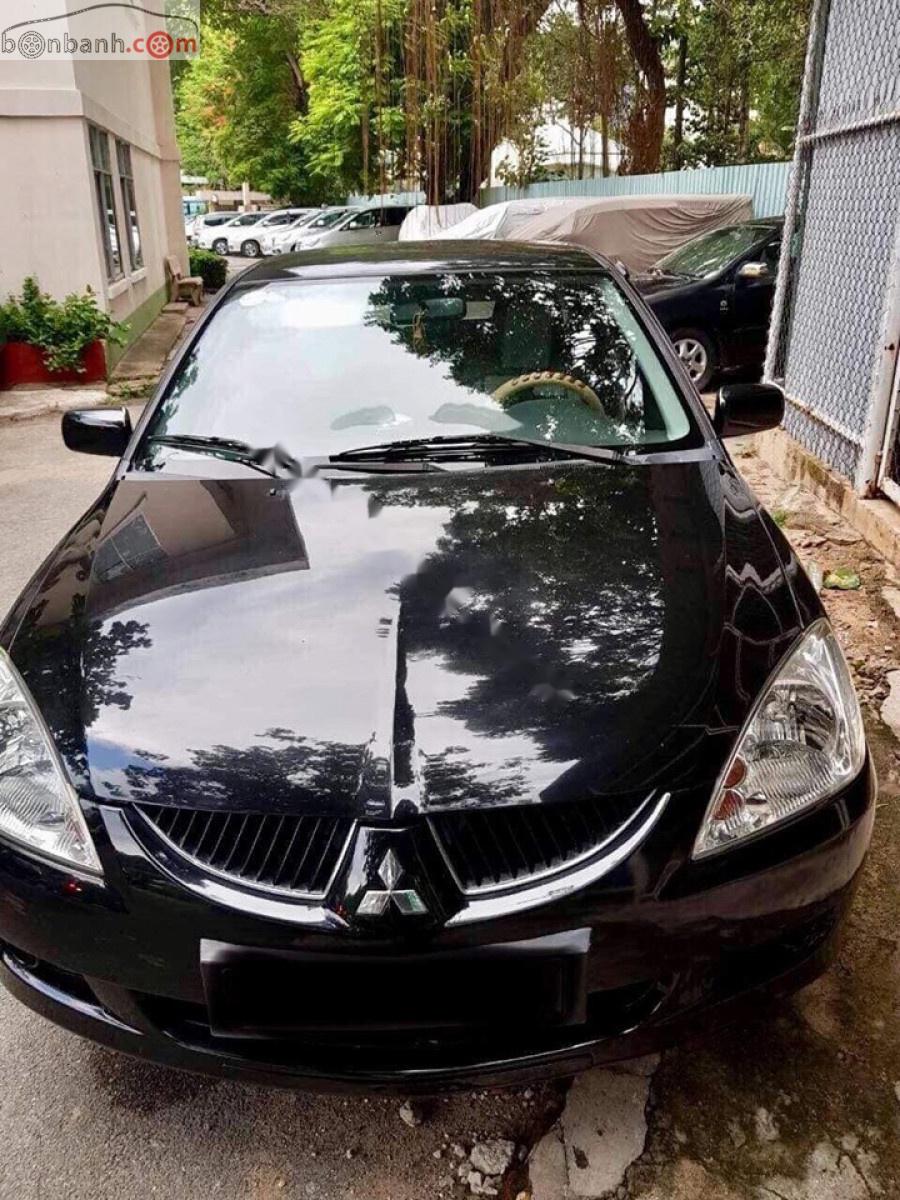 Mitsubishi Lancer Gala GLX 1.6AT 2003 - Bán Mitsubishi Lancer Gala GLX 1.6AT đời 2003, màu đen, số tự động 