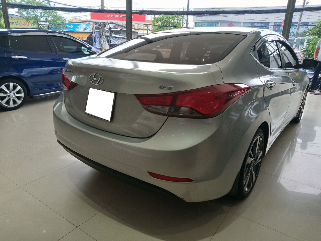 Hyundai Elantra GLS 2015 - Cần bán Hyundai Elantra sản xuất 2015, màu xám, xe nhập giá 520 triệu