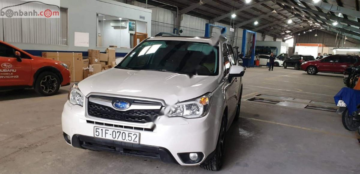 Subaru Forester 2.0XT 2014 - Bán Subaru Forester 2.0XT 2014, màu trắng, xe nhập, chính chủ