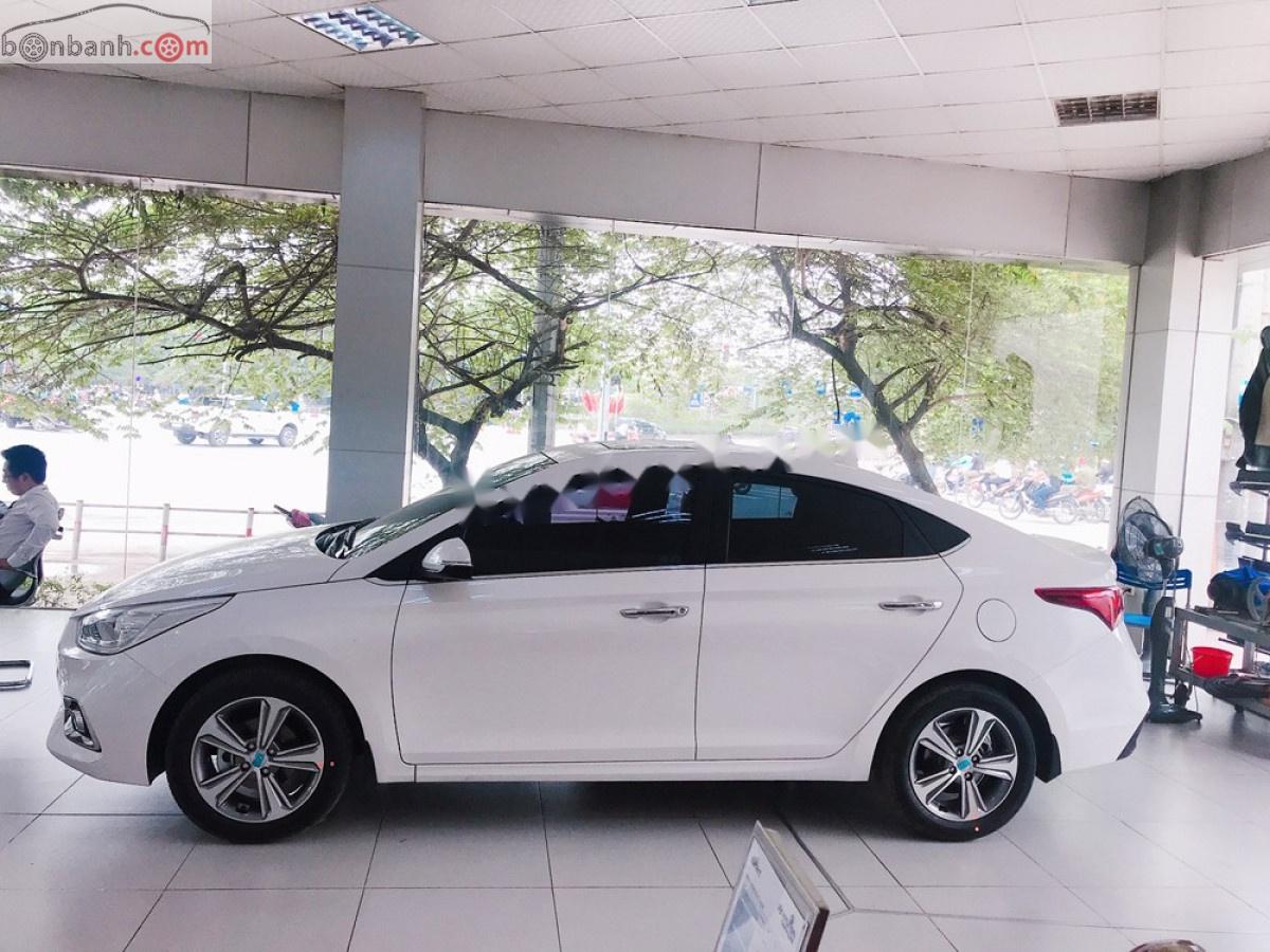 Hyundai Accent 2019 - Bán Hyundai Accent sản xuất năm 2019, màu trắng, 542 triệu