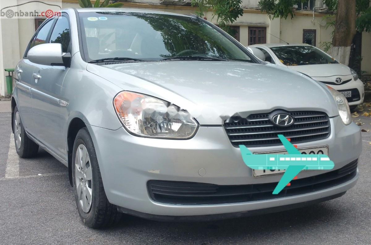 Hyundai Verna 2008 - Cần bán Hyundai Verna 2008, màu bạc, nhập khẩu nguyên chiếc 