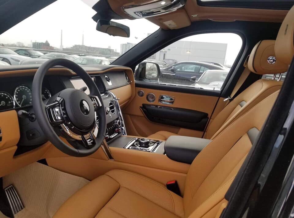 Rolls-Royce Phantom 2019 - Cần bán Rolls-Royce Culillan sản xuất 2019, màu đen, nhập khẩu nguyên chiếc