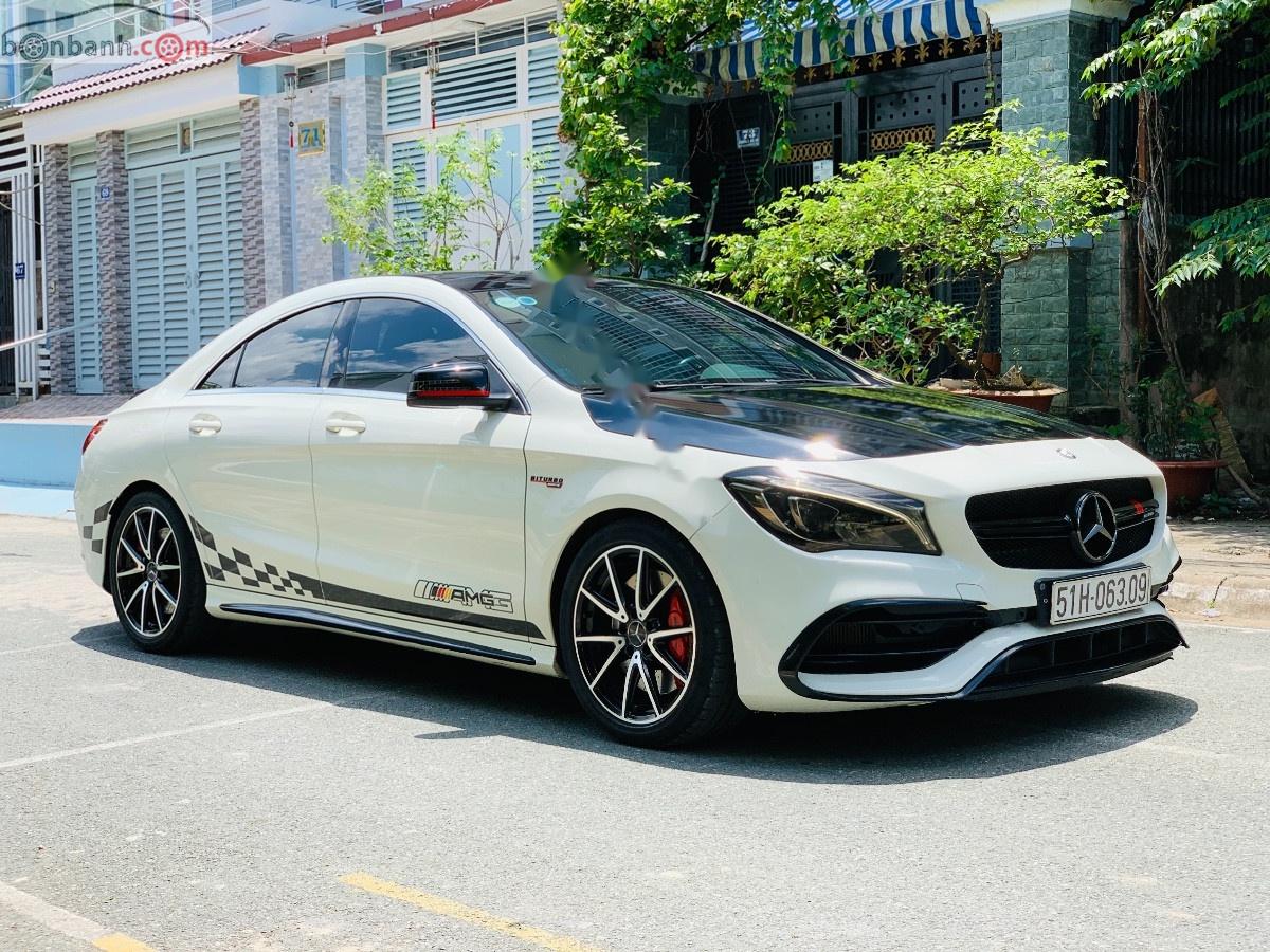 Mercedes-Benz CLA class CLA45 2017 - Cần bán Mercedes CLA45 đời 2017, màu trắng, nhập khẩu