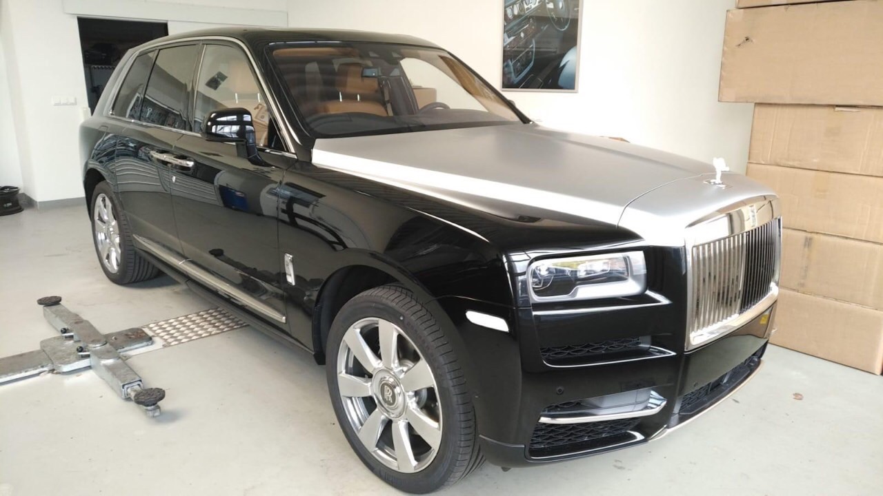 Rolls-Royce Phantom 2019 - Cần bán Rolls-Royce Culillan sản xuất 2019, màu đen, nhập khẩu nguyên chiếc