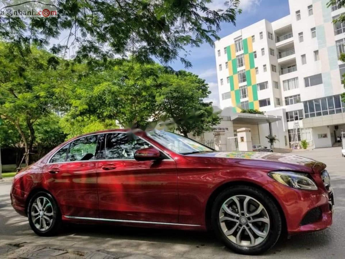 Mercedes-Benz C class 200 2016 - Xe Mercedes 200 sản xuất 2016, màu đỏ