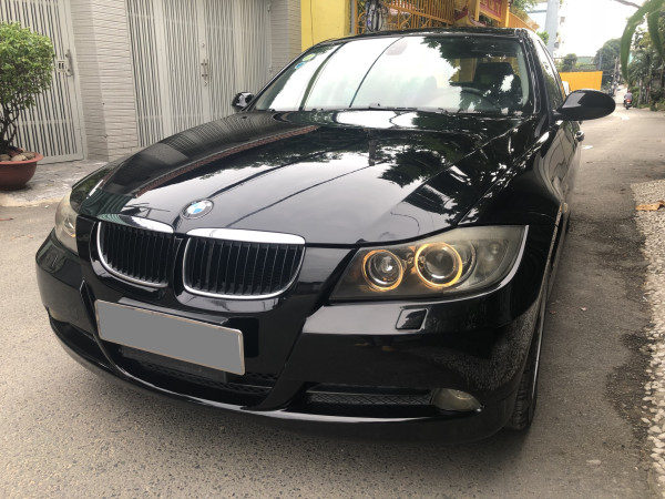 BMW 3 Series 320i 2008 - Bán BMW 320i 2008 tự động, màu đen sang trọng cực kỳ