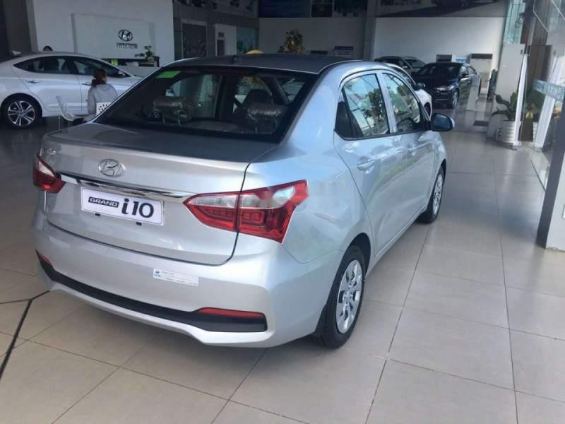 Hyundai Grand i10   Base  2019 - Cần bán Hyundai Grand i10 Base đời 2019, màu bạc