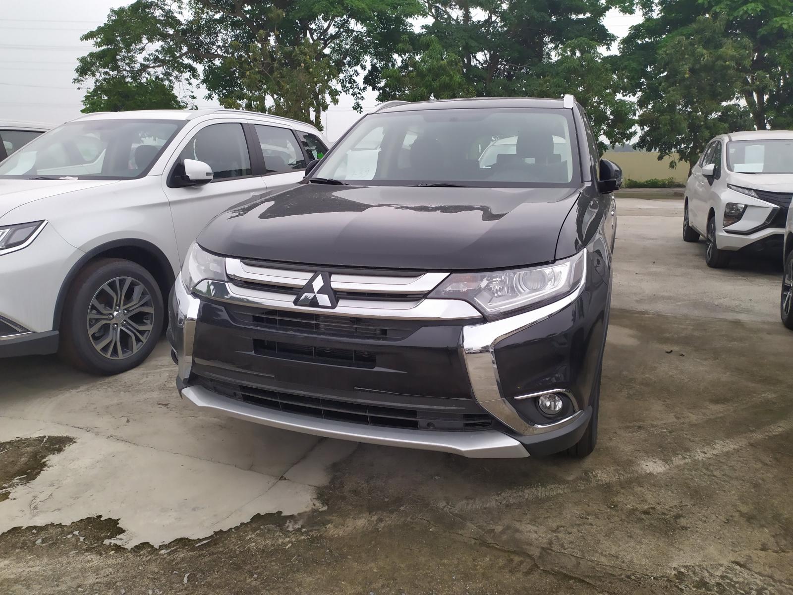 Mitsubishi Outlander 2019 - Xe Mitsubishi Outlander sản xuất 2019, 785tr khuyến mãi lớn