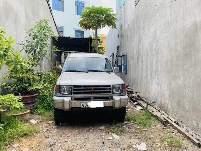 Mitsubishi Pajero   2005 - Bán Mitsubishi Pajero đời 2005, xe số sàn