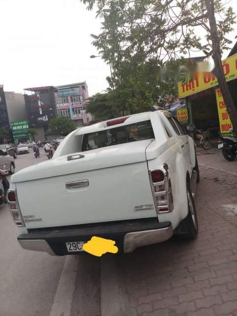 Isuzu Dmax 4x4 MT 2015 - Bán Isuzu Dmax 4x4 MT 2015, màu trắng, nhập khẩu