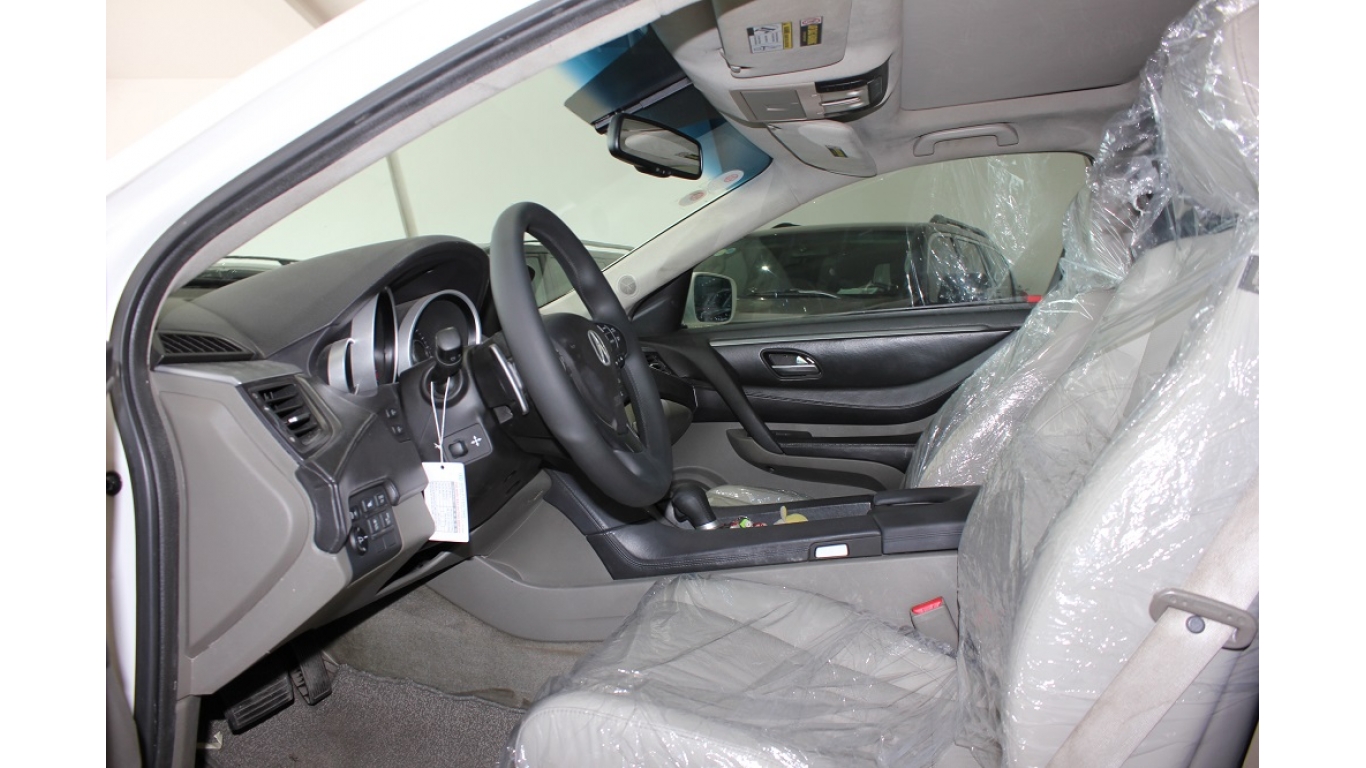 Acura ZDX 2009 - Bán xe Acura ZDX 2009, màu trắng, xe nhập khẩu, trả trước chỉ từ 375 triệu