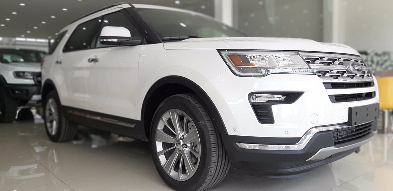 Ford Explorer 2.3L Ecoboost Limited 2019 - Ford Explorer 2.3L Ecoboost Limited 2019 giá hấp dẫn ưu đãi giảm tiền mặt tặng kèm gói phụ kiện hotline: 0933 068 739