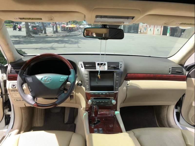 Lexus LS    460L   2010 - Bán Lexus LS460L model 2011, xe zin nguyên thủy, không ngập nước không cấn đụng