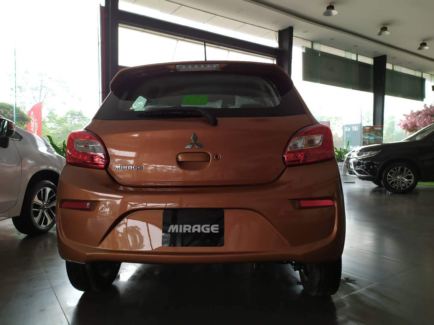 Mitsubishi Mirage 2019 - Cần bán xe Mitsubishi Mirage sản xuất năm 2019, nhập khẩu nguyên chiếc