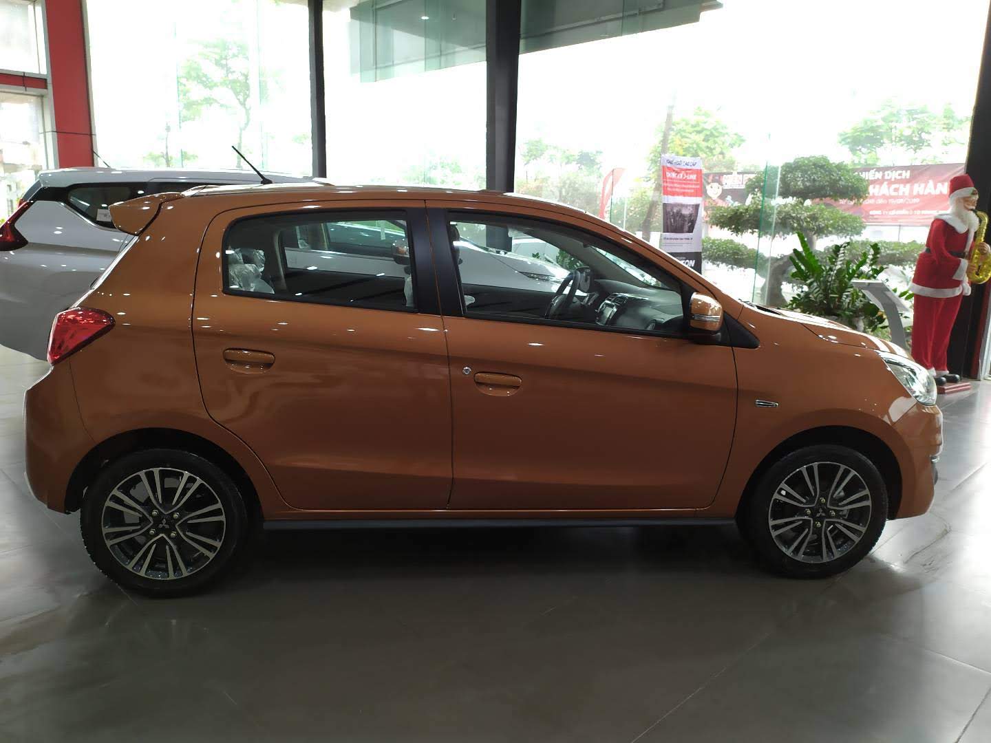 Mitsubishi Mirage 2019 - Cần bán xe Mitsubishi Mirage sản xuất năm 2019, nhập khẩu nguyên chiếc