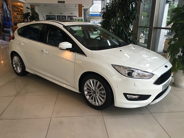 Ford Focus 2019 - Ford Focus sx 2019 giá hấp dẫn ưu đãi giảm tiền mặt, tặng kèm gói phụ kiện hotline: 0933 068 739