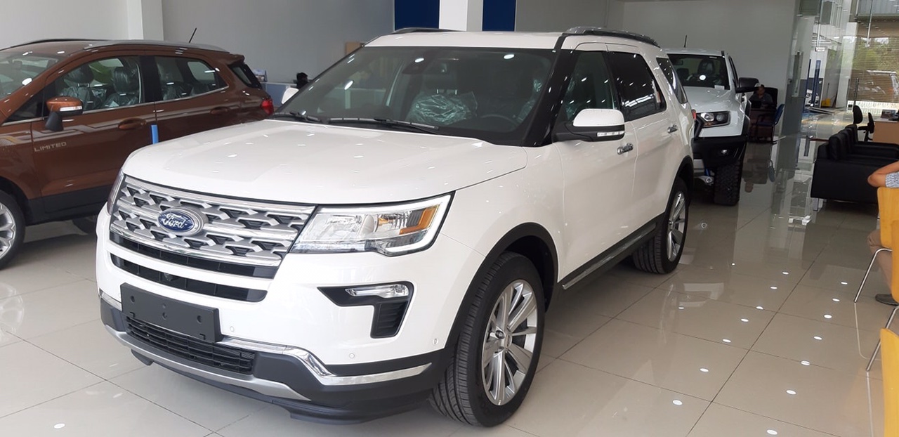 Ford Explorer 2.3L Ecoboost Limited 2019 - Ford Explorer 2.3L Ecoboost Limited 2019 giá hấp dẫn ưu đãi giảm tiền mặt tặng kèm gói phụ kiện hotline: 0933 068 739