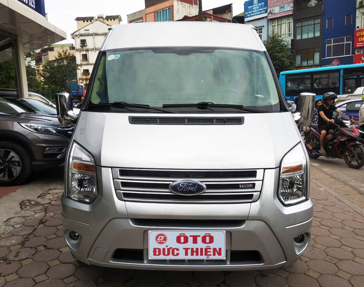 Ford Transit 2.4 2016 - Cần bán gấp Ford Transit 2.4 đời 2016, màu bạc chính chủ  