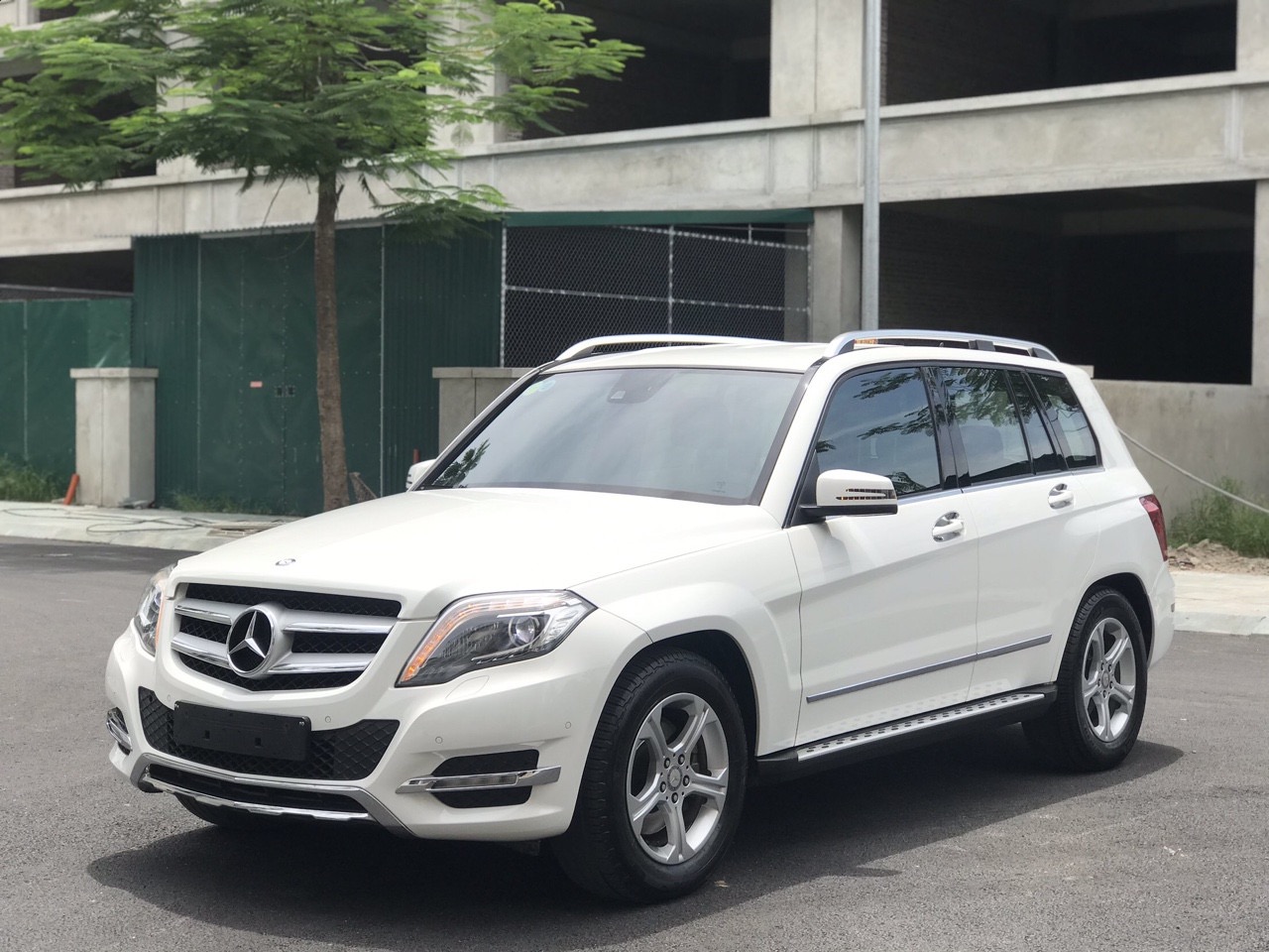 Mercedes-Benz GLK Class GLK 300 2012 - Mercedes GLK 300 sản xuất 2012, màu trắng, odo 43.000km