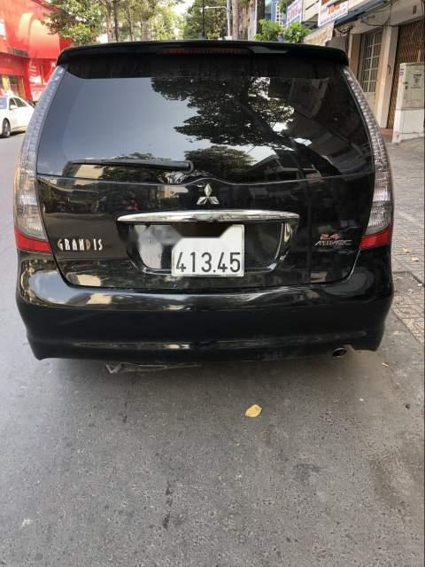 Mitsubishi Grandis   2005 - Cần bán lại xe Mitsubishi Grandis năm 2005, màu đen, xe đẹp