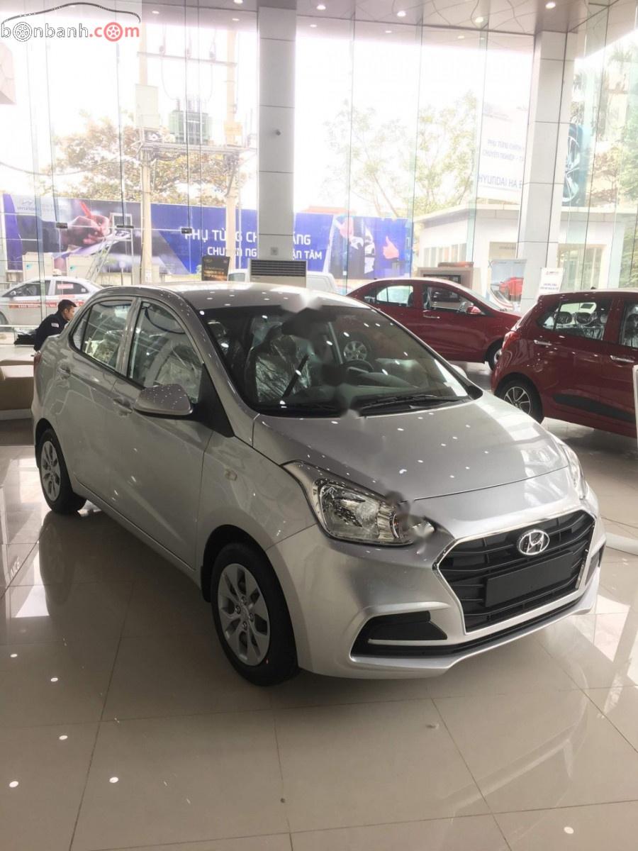 Hyundai Grand i10  1.2 MT Base 2019 - Bán xe Hyundai Grand i10 1.2 MT Base đời 2019, màu bạc