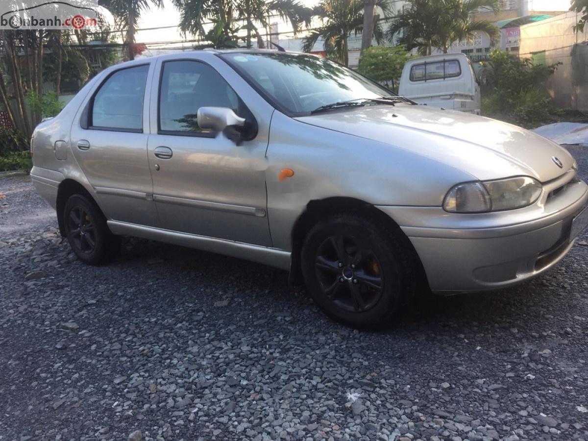 Fiat Siena 1.3ELX 2003 - Bán Fiat Siena 1.3ELX 2003, màu bạc, xe gia đình, 83 triệu