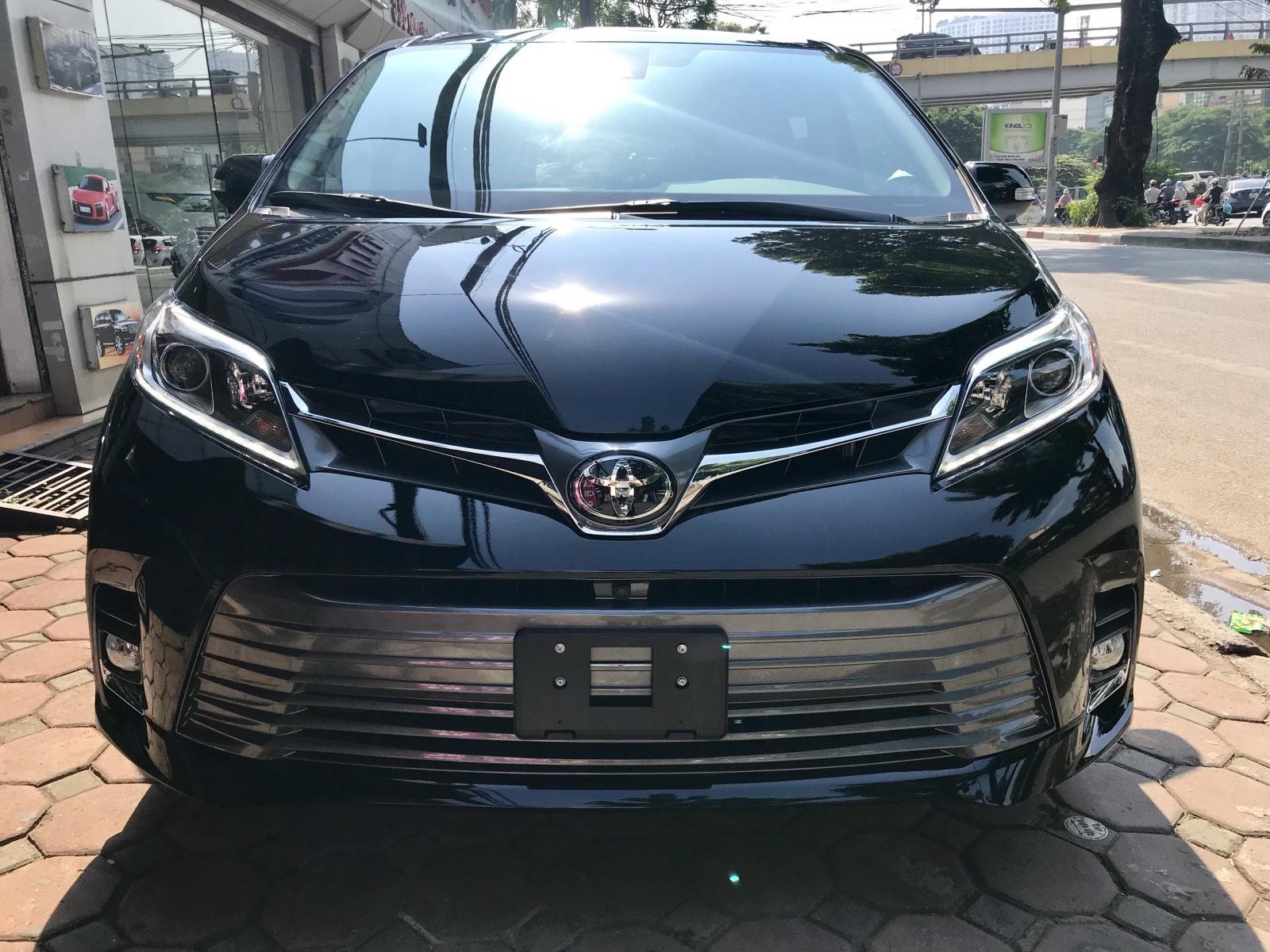 Toyota Sienna 3.5 Limited 2019 - Bán ô tô Toyota Sienna 3.5 Limited năm sản xuất 2019, màu đen, nhập khẩu