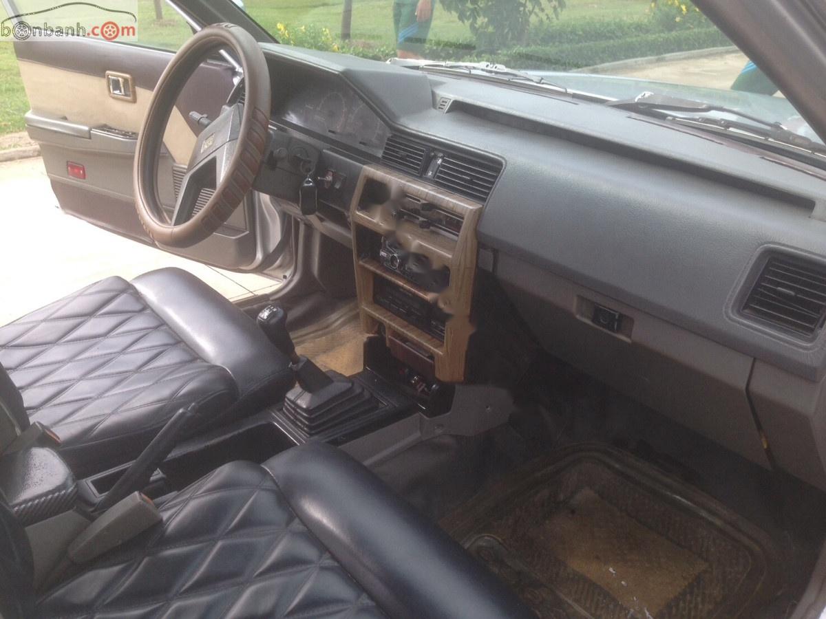 Nissan Bluebird   1987 - Bán Nissan Bluebird năm 1987, màu bạc, xe nhập