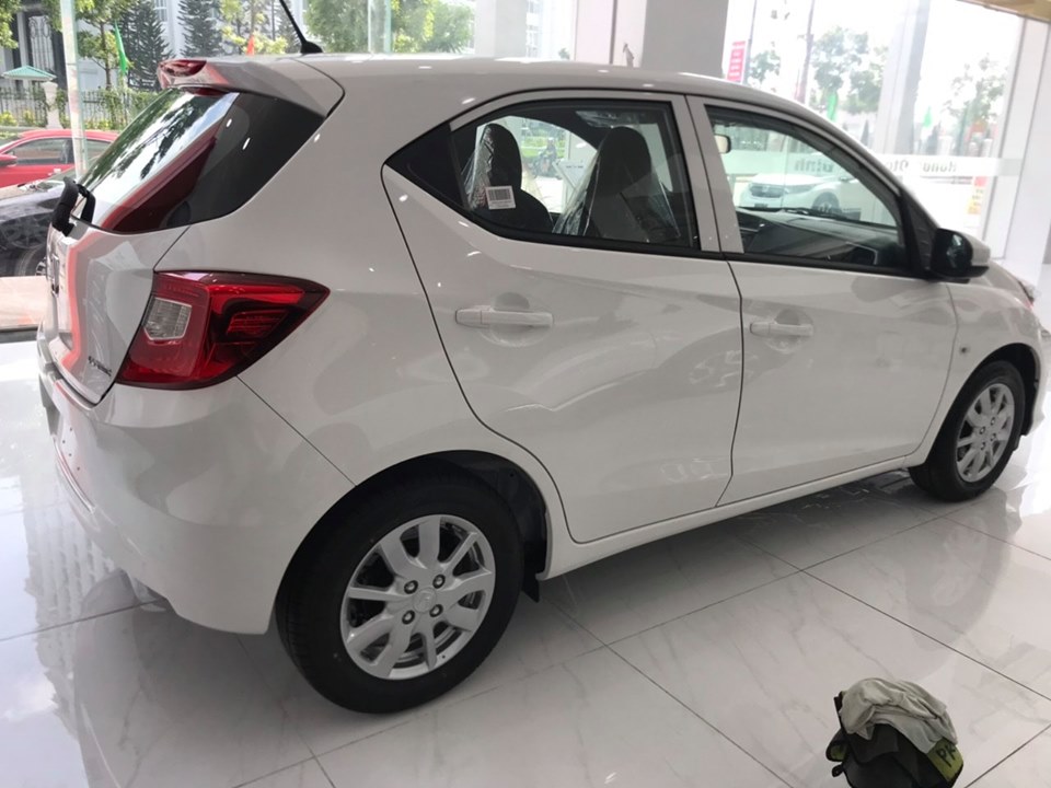 Honda Brio V 2019 - Bán Honda Brio V màu trắng, giá tốt, chỉ cần 130tr nhận xe, còn vài xe