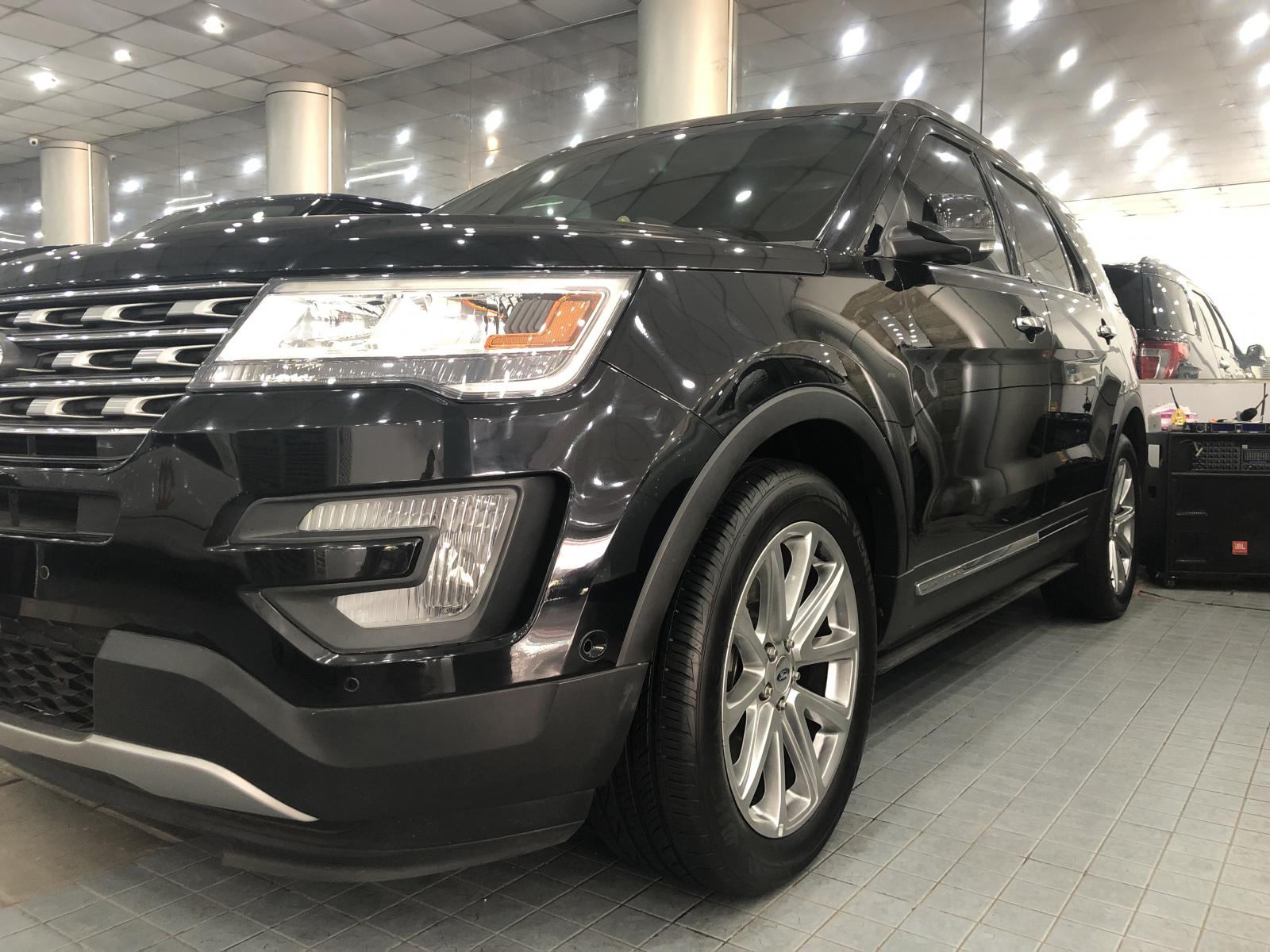 Ford Explorer 2017 - Cần bán Ford Explorer 2017, màu đen, nhập khẩu