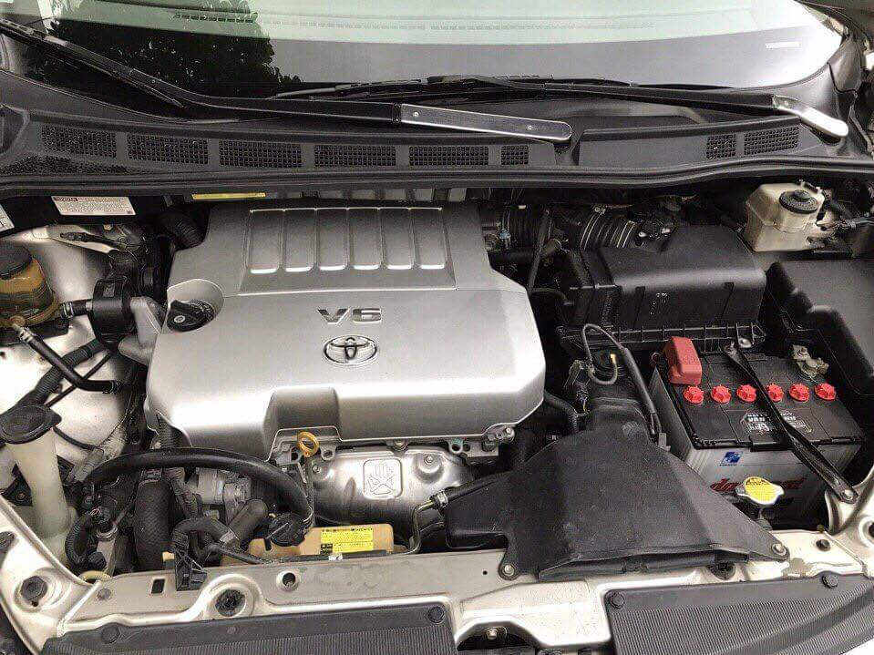 Toyota Sienna 2009 - Lên đời cần bán lại xe Sienna 2009 LE nhập Mỹ, hai cửa điện, số tự động, màu bạc