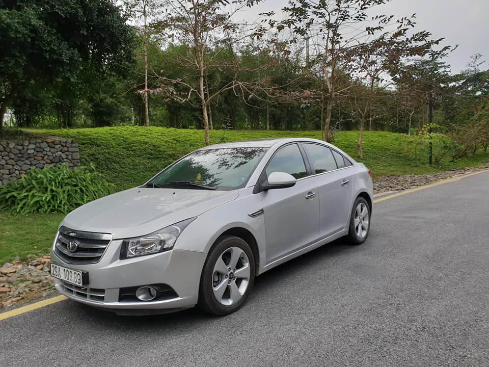 Chevrolet Lacetti CDX 2009 - Bán Laceti CDX nhập Sx 2009 bản full số tự động