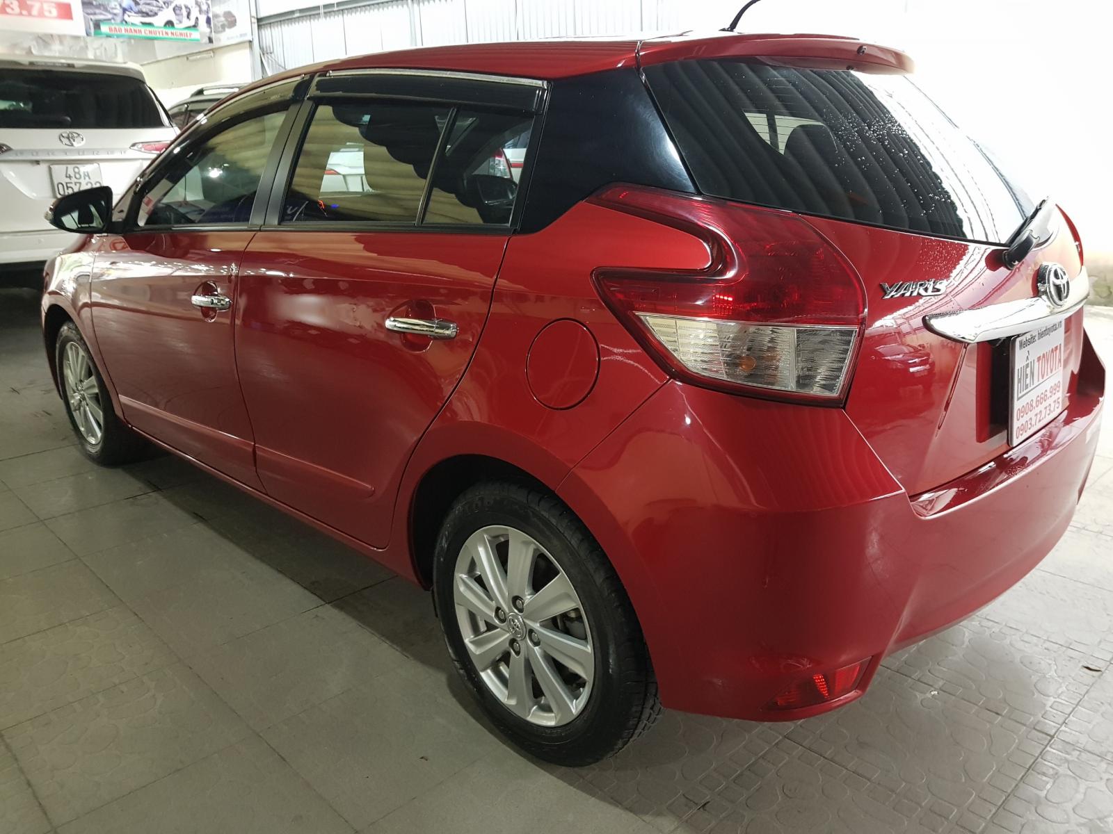 Toyota Yaris 1.5G 2015 - Cần bán Toyota Yaris 1.5G sản xuất năm 2015, màu đỏ, giá tốt