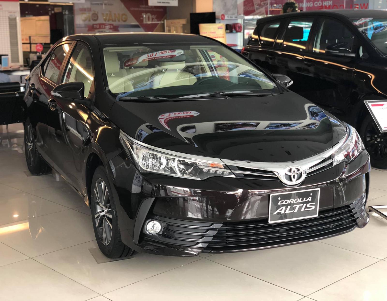 Toyota Corolla altis 1.8 G CVT 2019 - Bán xe Corolla Altis 1.8G nhận ngay với giá siêu hot, KM khủng thuế trước bạ lên đến 40 triệu đồng - LH: 0962038494