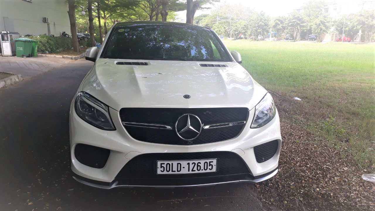 Mercedes-Benz GLE-Class GLE43 Coupe 2018 - Bán Mercedes GLE43 Coupe cũ 2018 AMG, 1500 Km, nhập khẩu chính hãng